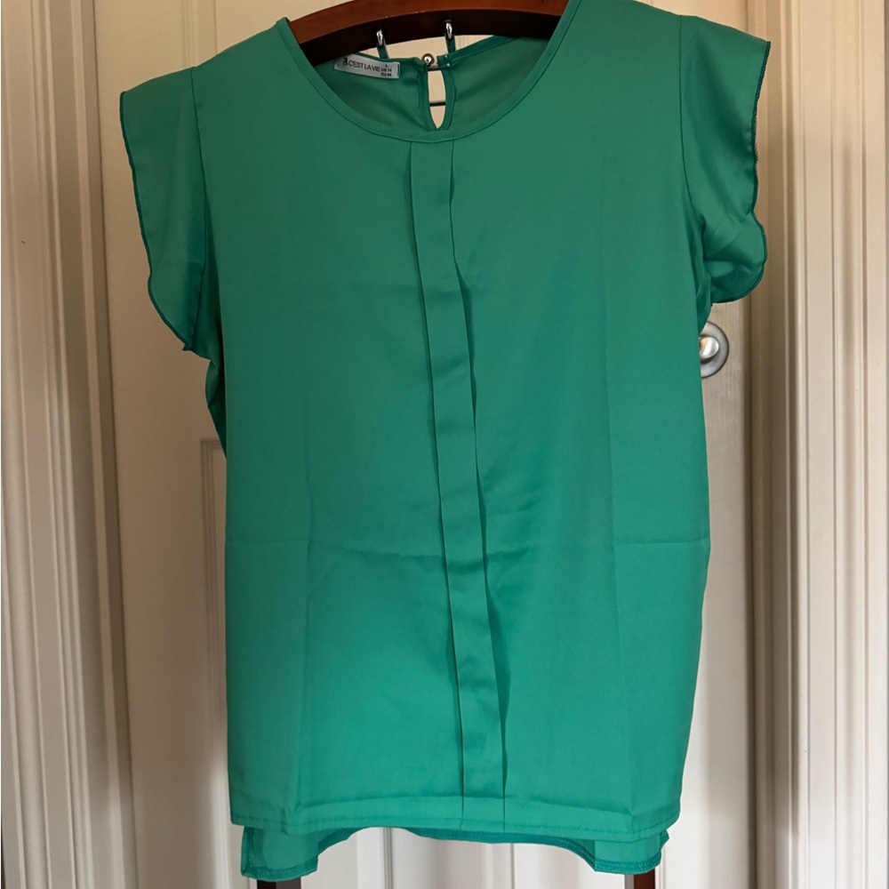 Green Cap Sleeve Boxy Blouse